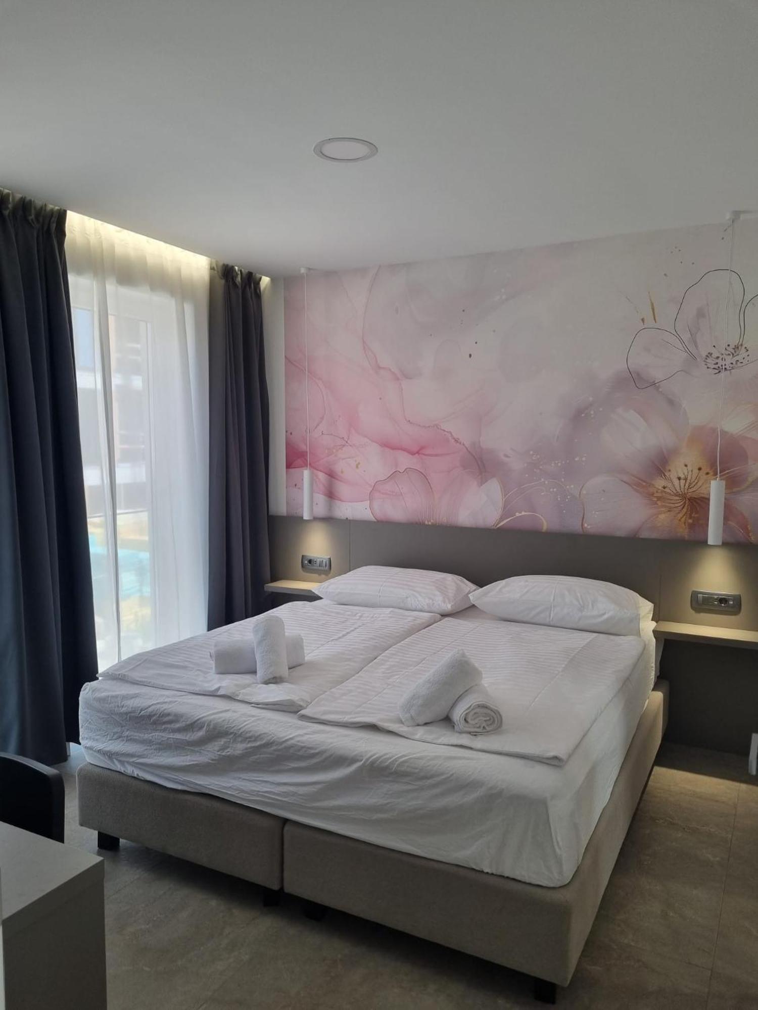 Calypso Apartment